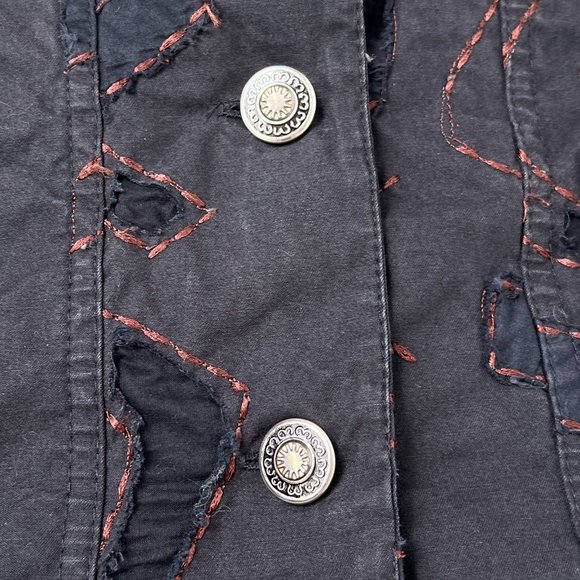 Chicos Black Abstract Art to Wear Contrast Stitch Button Blazer Jacket M 1 FLAW - Picture 7 of 10